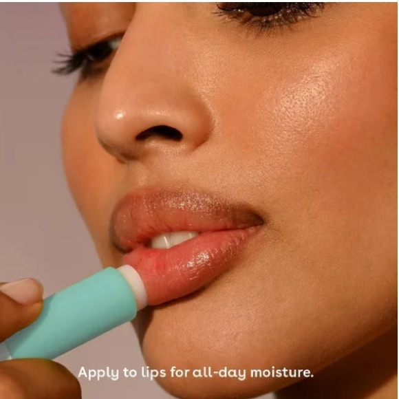 EOS | Bundle of 100% Natural Smooth Lip Balm Packs | 2 Packs FRUITY Sets Total 8 - Picture 4 of 9